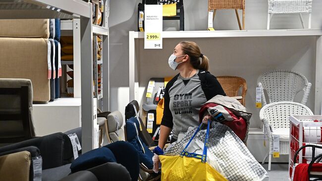 Покупатель в магазине
