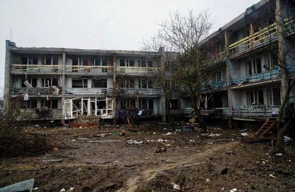 Вид на здания базы 36-й бригады морской пехоты ВСУ в Донецкой народной республике, уничтоженной ВКС РФ