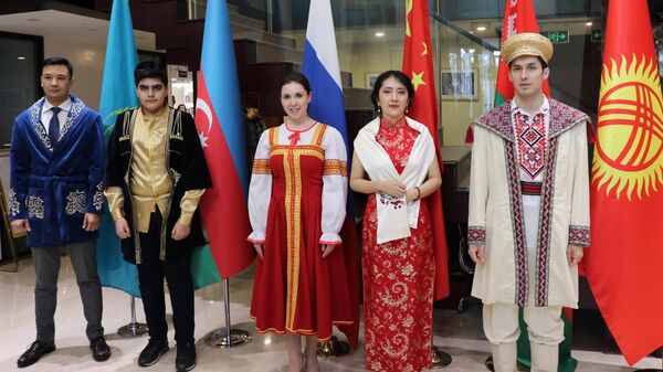 Участники встречи Чуньцзе, Масленица, Навруз – Вестники весны в Русском доме в Пекине 