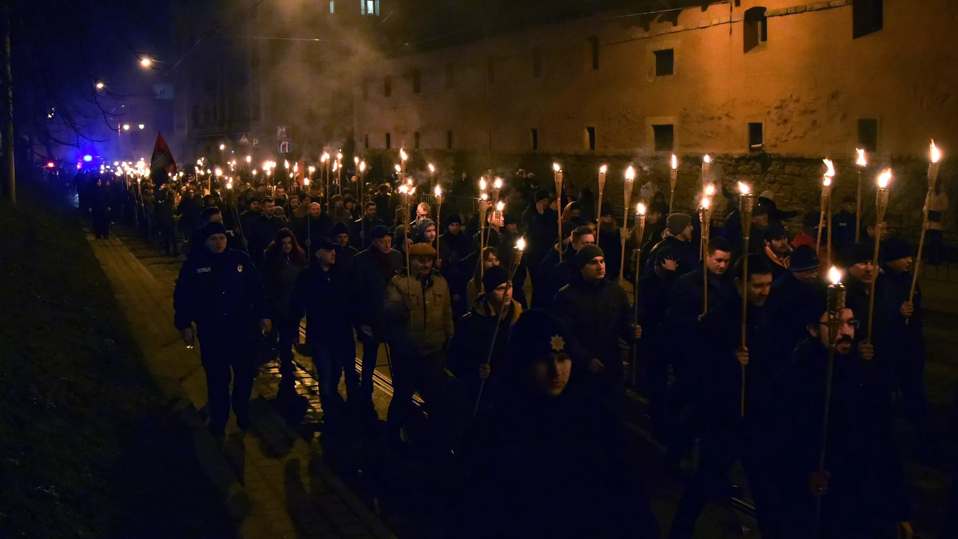 Συμμετέχοντες στην εθνικιστική πορεία, αφιερωμένη στην 109η επέτειο από τη γέννηση του Stepan Bandera, στο Lvov - RIA Novosti, 1920, 05.03.2022