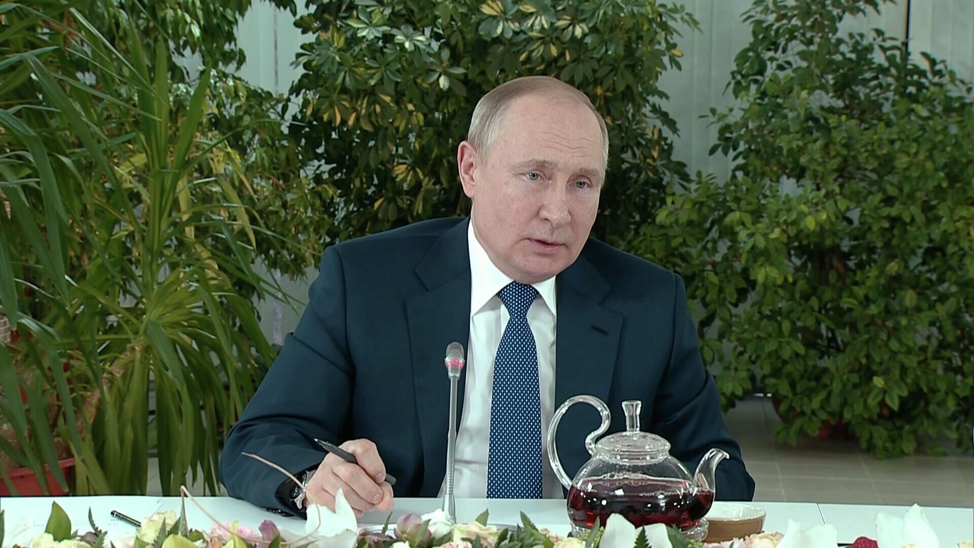 Путин пригрозил поднять вопрос об украинской государственности - РИА Новости, 1920, 05.03.2022