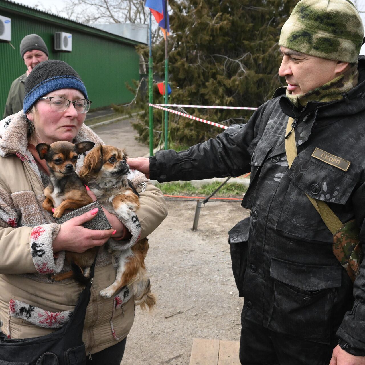 Первая гумпомощь зоопаркам Донбасса и Украины прибыла в ДНР - РИА Новости,  11.04.2022