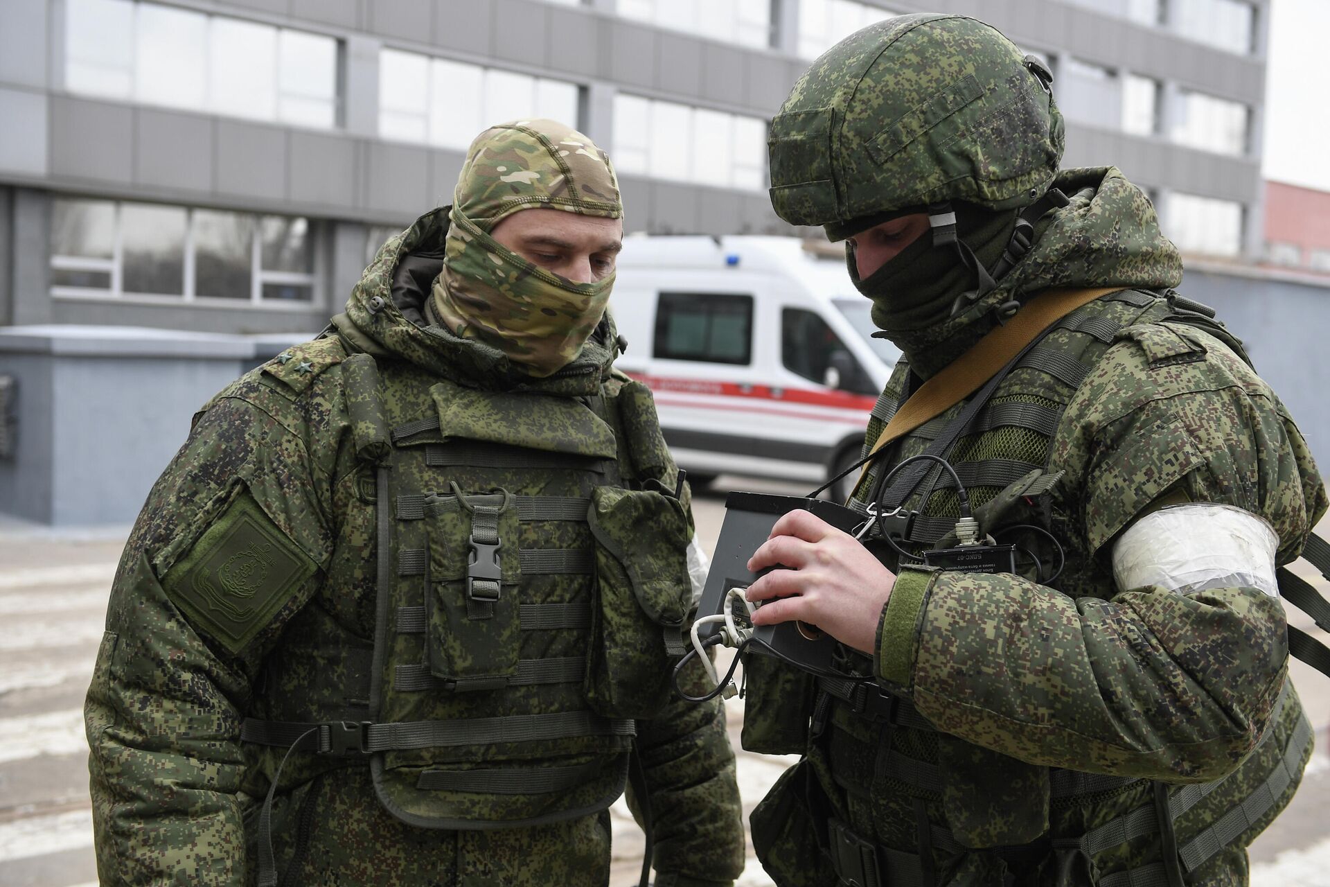 Военнослужащие РФ на территории Запорожской атомной электростанции - РИА Новости, 1920, 10.08.2022