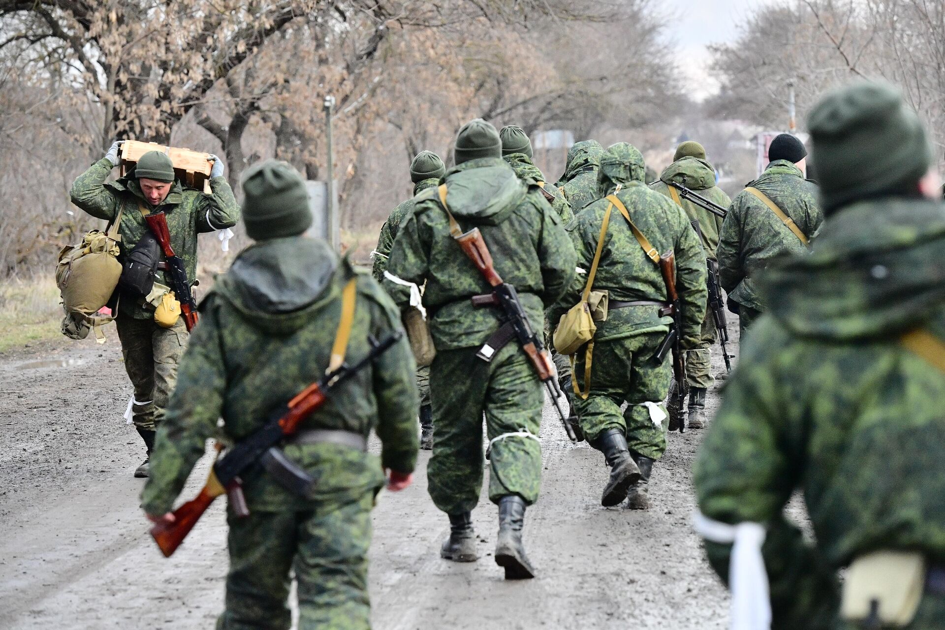 Военнослужащие Народной милиции ДНР в поселке Сартана в Донецкой народной республике - РИА Новости, 1920, 10.03.2022