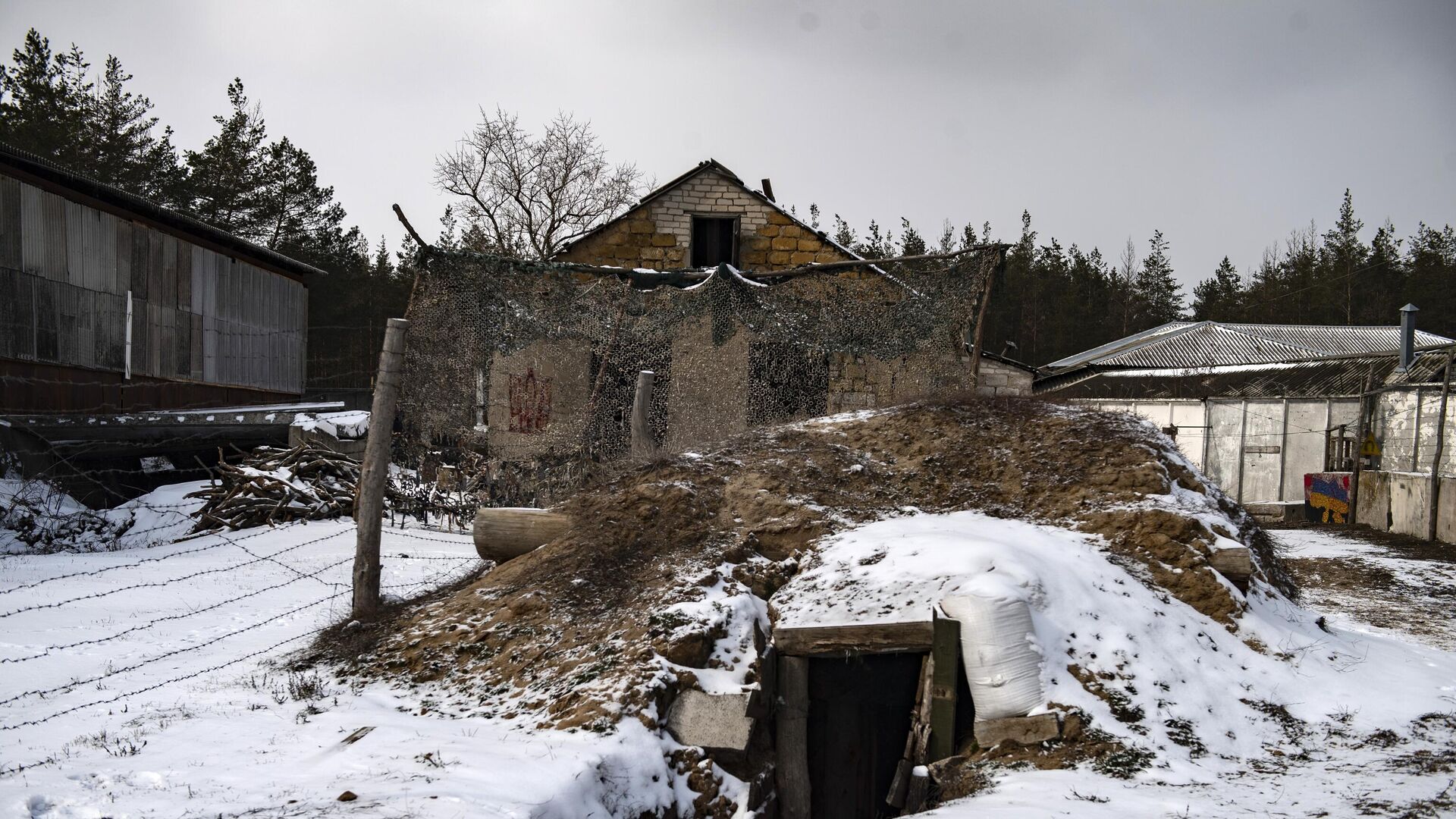 Что происходит в Новоайдаре. Жизнь луганского поселка после оккупации глазами спасателя