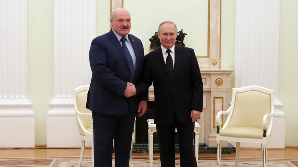 Президент РФ Владимир Путин  и президента Белоруссии Александр Лукашенко на встрече в Кремле