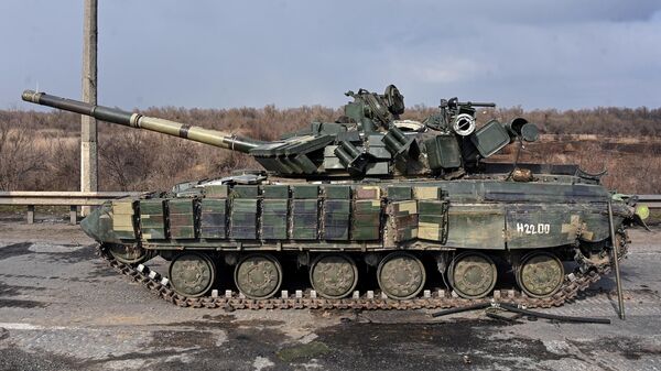 Танк Т-64, брошенный Вооруженными силами Украины в Херсонской области