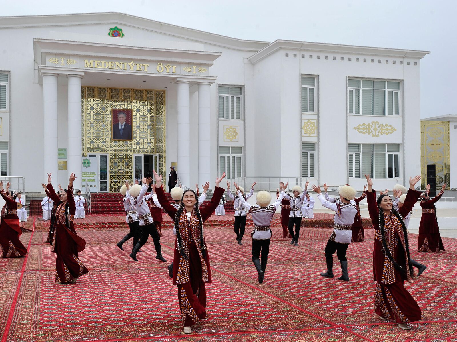 Туркменские артисты