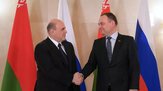 Председатель правительства РФ Михаил Мишустин и премьер-министр Белоруссии Роман Головченко 