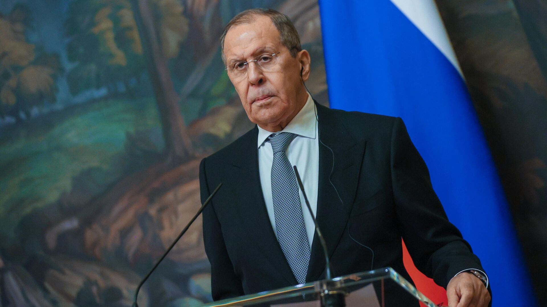 Глава МИД РФ Лавров: новые санкции Зеленского недостойны ответа России