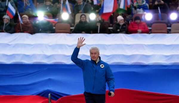 Мэр Москвы Сергей Собянин выступает на митинге-концерте в Лужниках, посвященном воссоединению Крыма с Россией