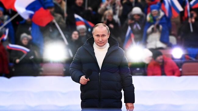Президент РФ Владимир Путин на митинге-концерте в Лужниках, посвященном воссоединению Крыма с Россией