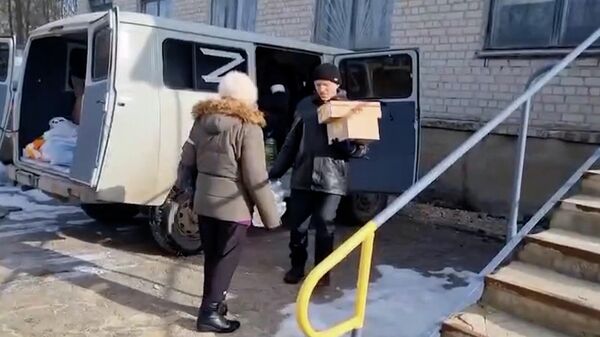 Гуманитарная помощь жителям села Стрелечье в Харьковской области 