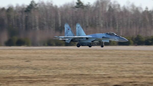 Кадры вылетов истребителей Су-35 в ходе спецоперации