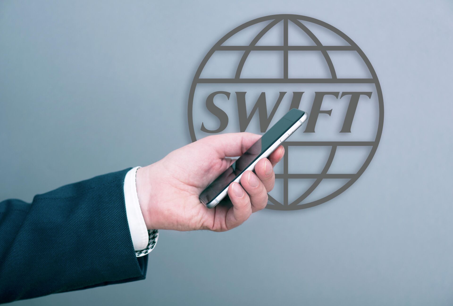 Что такое SWIFT (СВИФТ) простыми словами: в чем суть и как работает в России