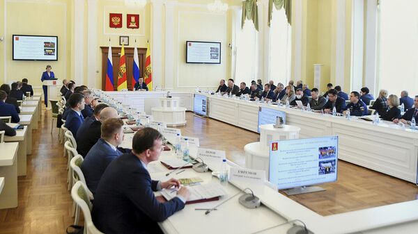 Губернатор Тверской области Игорь Руденя на заседании регионального правительства