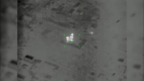 Штурмовики Су-25 уничтожили склады с вооружением ВСУ. Кадры Минобороны РФ