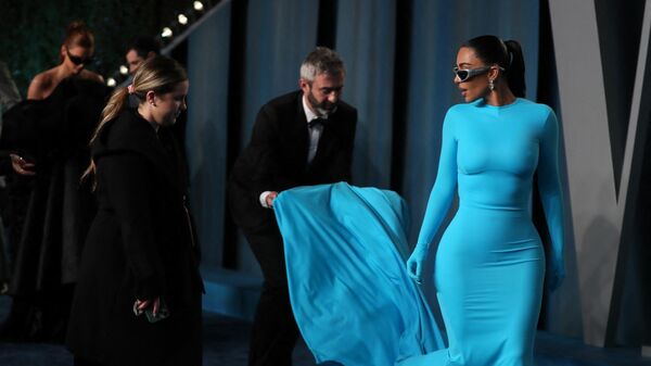 Ким Кардашьян на вечеринке Vanity Fair после вручения Оскар