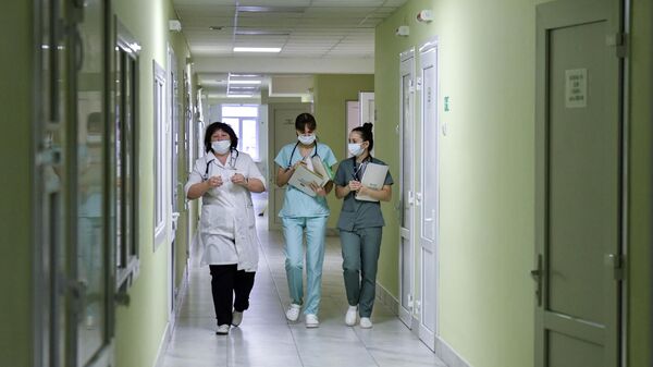 Медицинские работники в одной из больниц