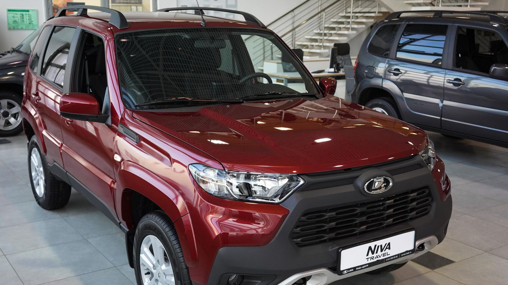 Автомобиль LADA Niva Travel в Санкт-Петербургском дилерском салоне LADA Автомобиль LADA Niva Travel в Санкт-Петербургском дилерском салоне LADA - РИА Новости, 1920, 26.08.2022