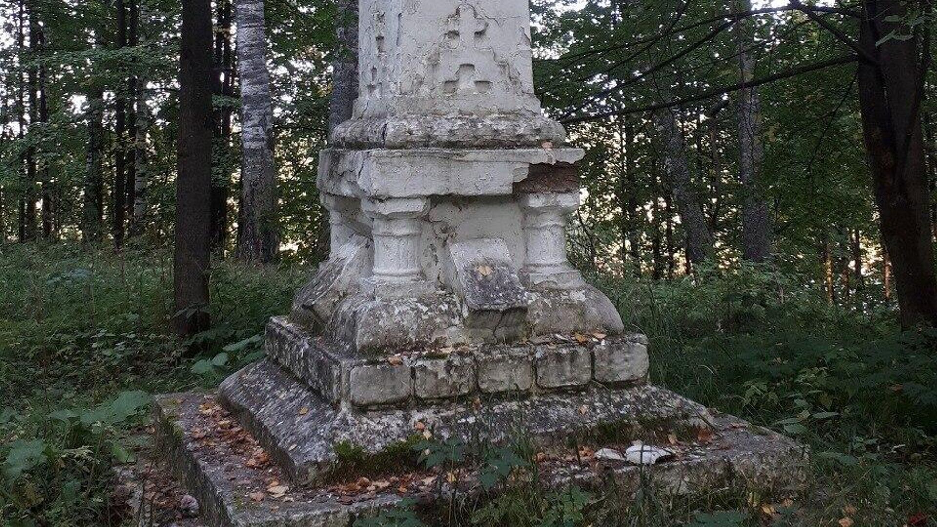 Братское захоронение умерших пленных австро-венгерской армии в войну 1914-1918 гг. Слободской некрополь - РИА Новости, 1920, 30.03.2022