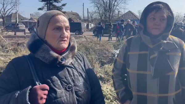 Жительницы Волновахи рассказали, как украинские военные грабили жилые дома