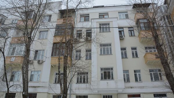 Дом в стиле конструктивизма на Нижней улице на севере Москвы