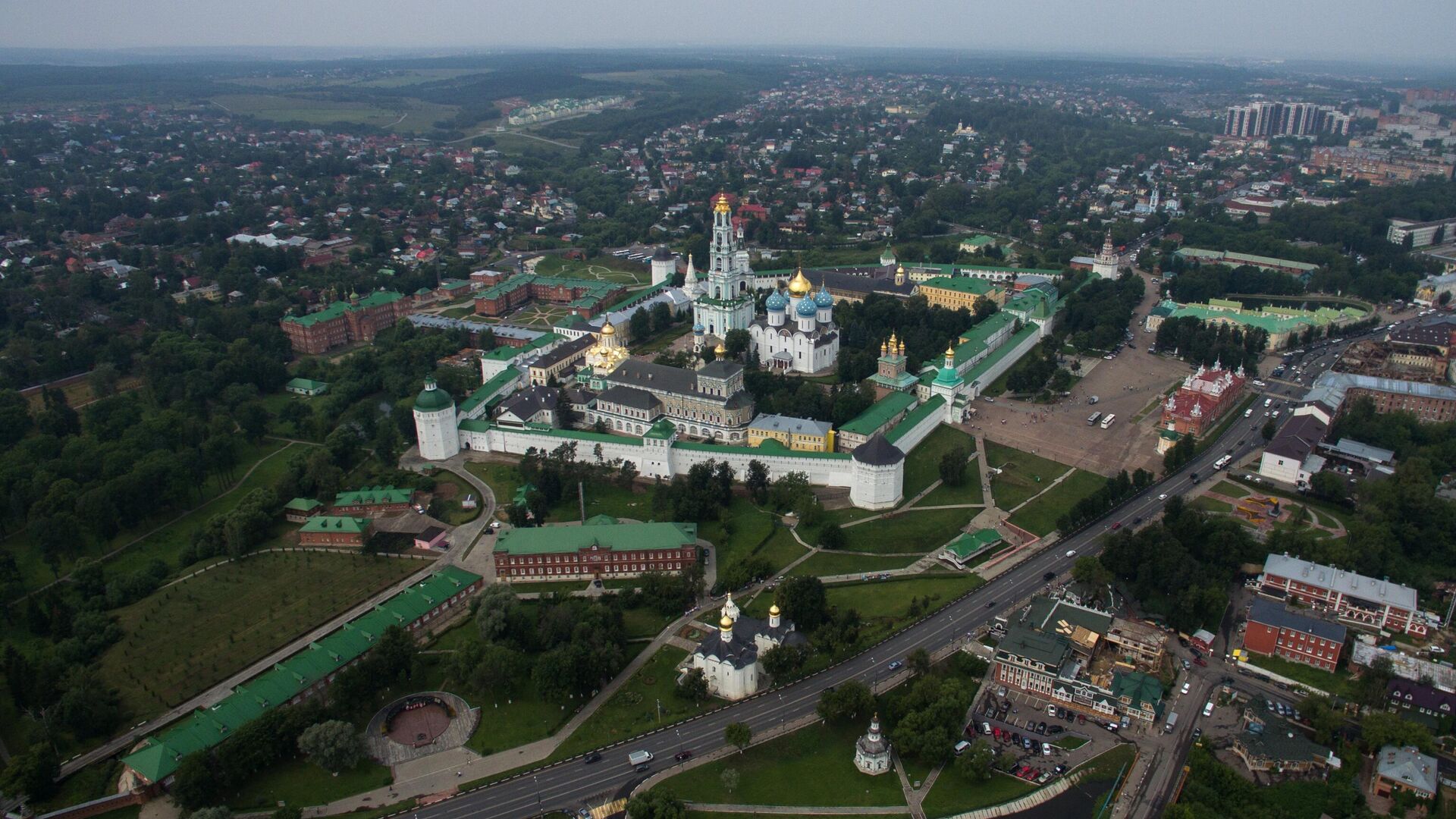 Троице-Сергиева лавра в городе Сергиевом Посаде Московской области - РИА Новости, 1920, 17.07.2022