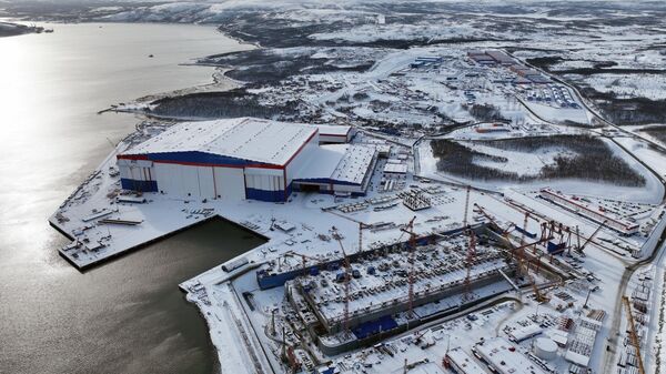 Первую очередь Арктик СПГ 2 отбуксируют в 2023 году, заявили в Новатэке