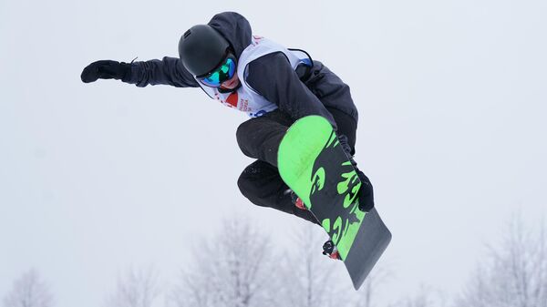 Российский сноубордист Максим Суйков