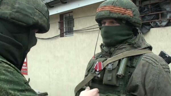 Награждение российских десантников, отличившихся при выполнении боевых задач