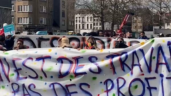 Акция протеста нелегалов из стран Африки в Бельгии