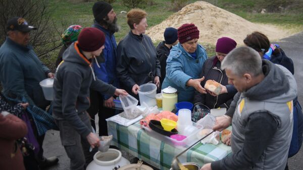 Общественная организация Пища жизни. Донбасс доставила гумпомощь в села Крымское и Трехизбенка в ЛНР