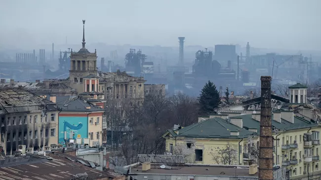 Вид Мариуполя в сторону металлургического комбината Азовсталь