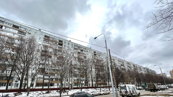Один из самых длинных домов в Москве по адресу: Россошанская улица, 1 корпус 1. Его длина превышает 300 метров