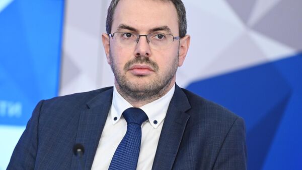 Исполнительный директор фонда История Отечества Константин Могилевский