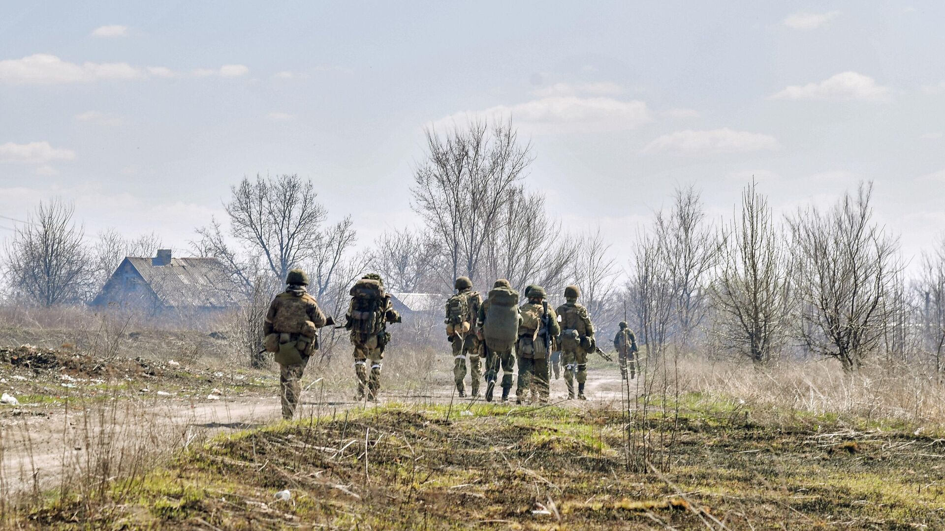 Военнослужащие Народной милиции ЛНР - РИА Новости, 1920, 23.04.2022