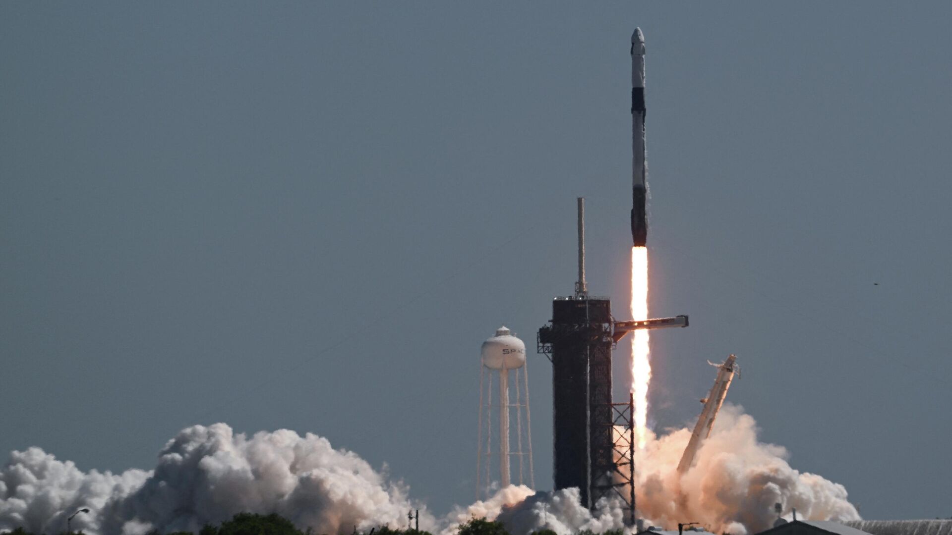 Ракета-носитель Falcon 9 стартовала во Флориде с кораблем Crew Dragon - РИА Новости, 1920, 08.04.2022