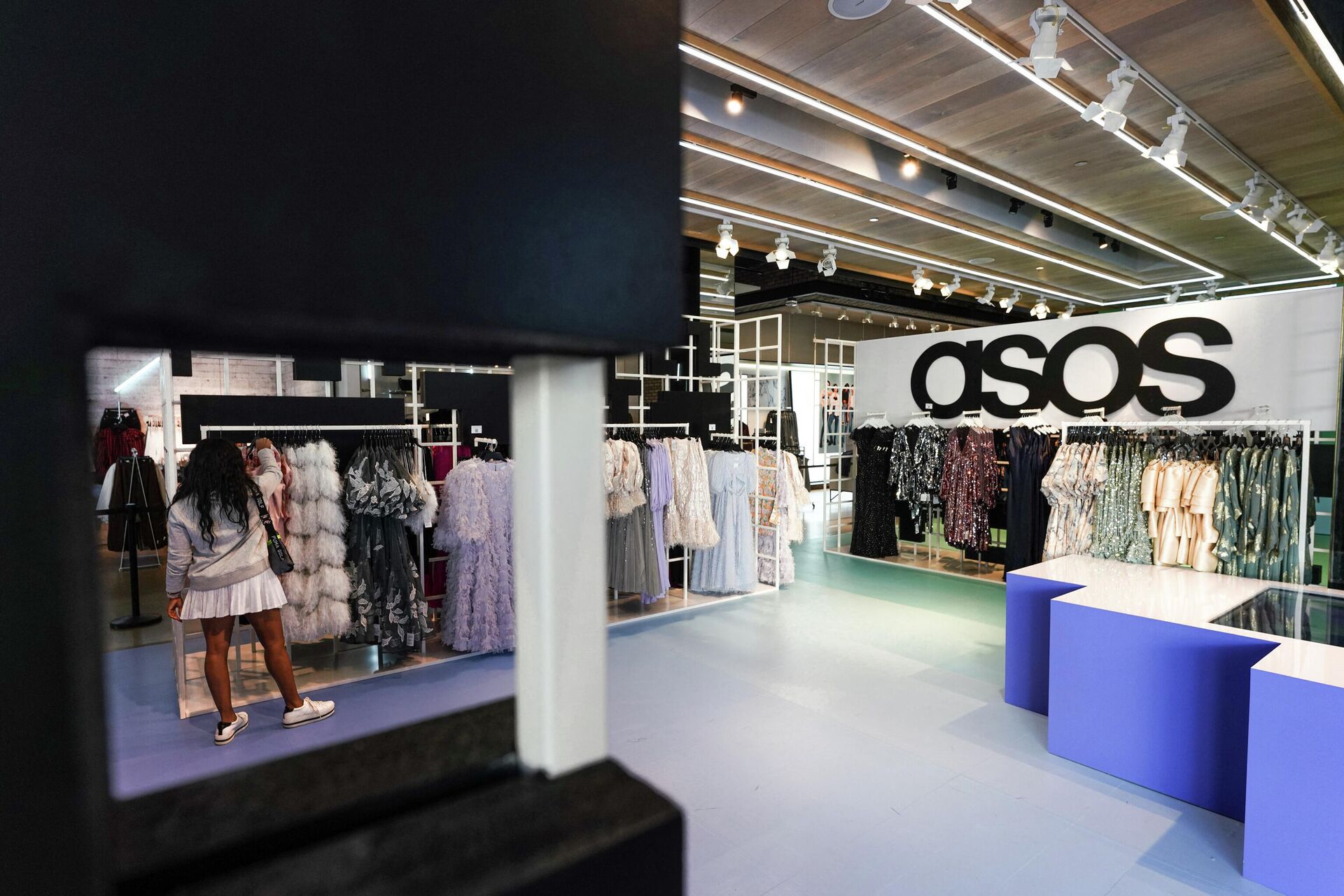 Магазин ASOS, Калифорния - РИА Новости, 1920, 11.04.2022