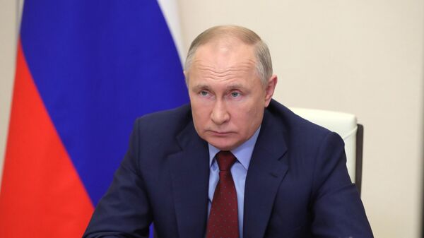 Путин заявил, что отказ от политики военного нейтралитета был бы ошибочным