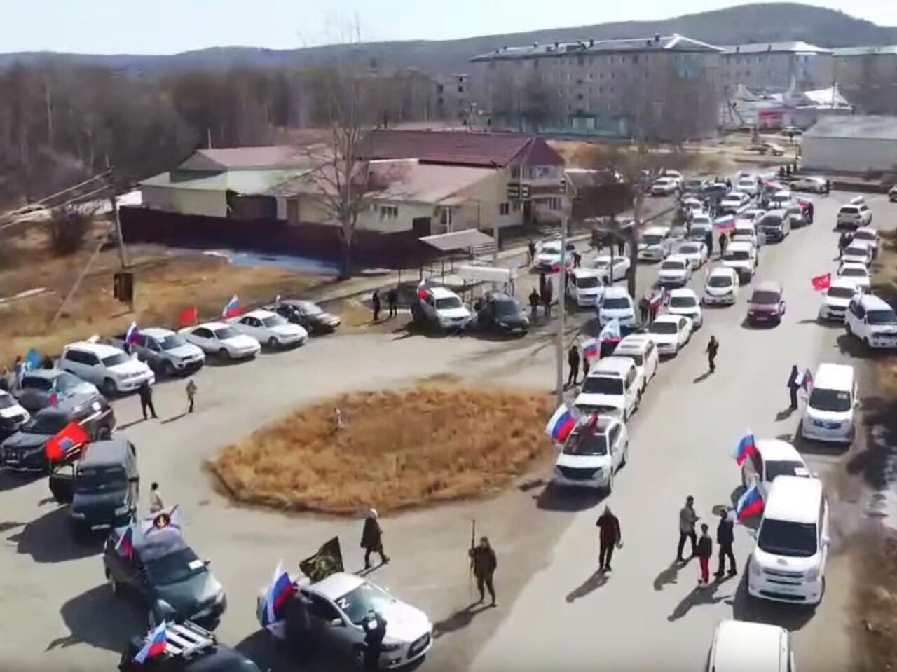 В Приамурье оштрафовали участников автопробега в поддержку ВС - РИА  Новости, 14.04.2022