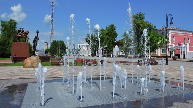 Фонтан перед Городским парком