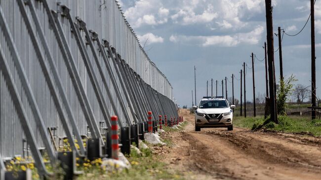 Патруль пограничной полиции Греции в Эвросе на границе с Турцией