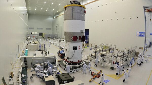 Тестирование модуля первой китайской космической станции Тяньгун-1 в Центре запуска спутников Цзюцюань в провинции Ганьсу, Китай