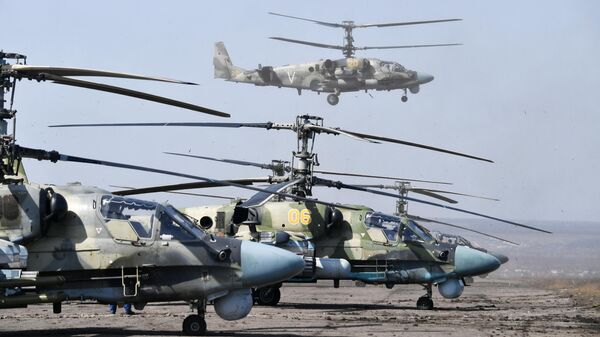 Ударные вертолеты Ка-52 ВКС России