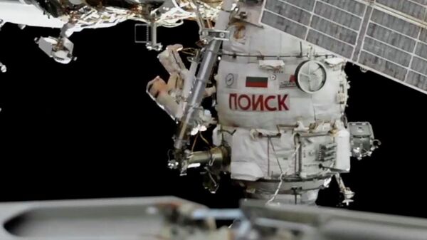 Выход в открытый космос с борта МКС российских космонавтов