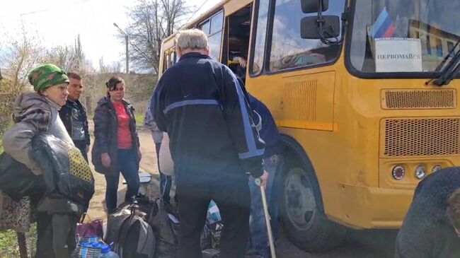  Эвакуация жителей Попасной из Первомайска