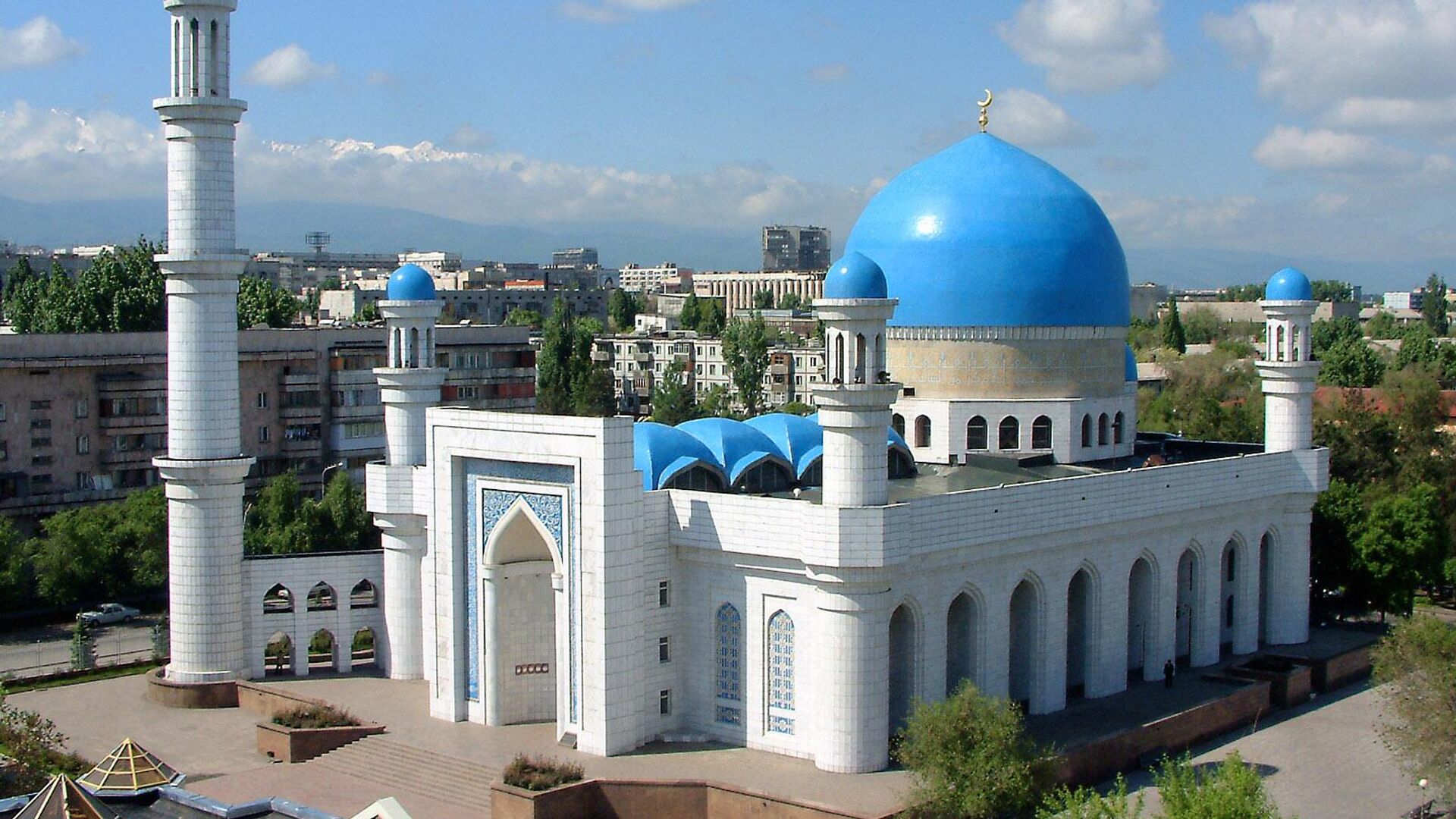 Алматинская центральная городская мечеть - РИА Новости, 1920, 23.04.2022