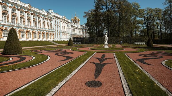 Екатерининский дворец и парк в Царскосельской императорской резиденции Царское село
