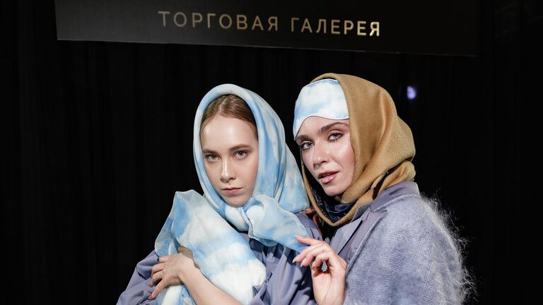 Показ Victoria Andreyanova на Seasons Fashion Week SS’2022